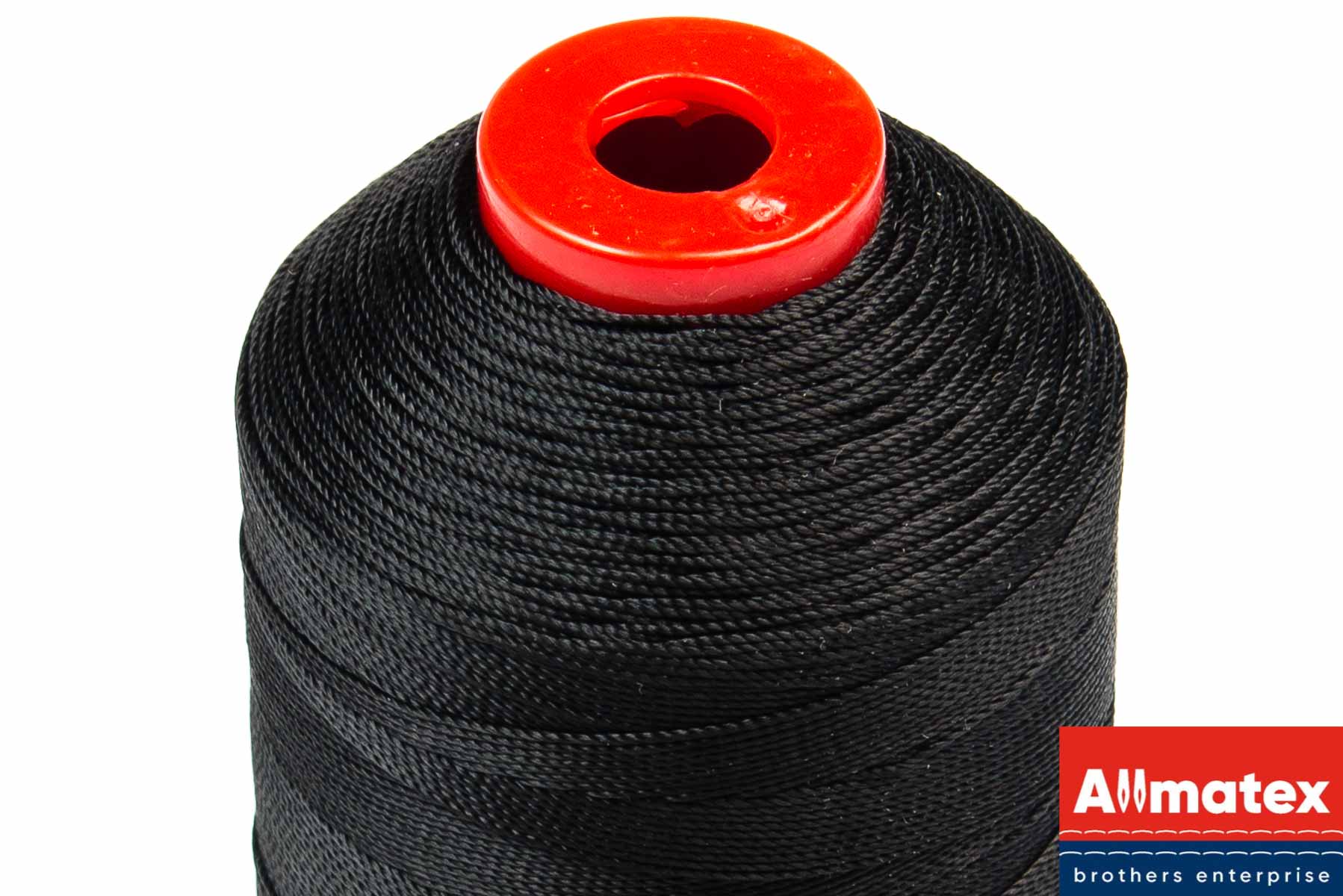 Нить Polyart №10 (290Л) черная 901